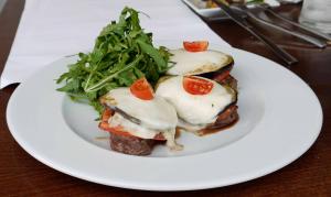Tasty at LA PIAZZA