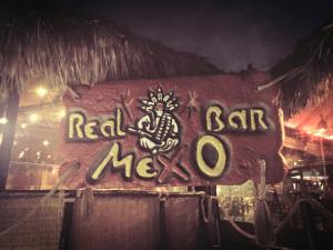 Party at Beach Bar MEXO