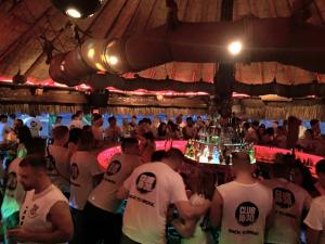 Party at Beach Bar MEXO