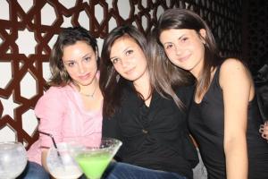 Party with FRIENDS !