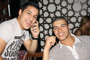 Party with FRIENDS !