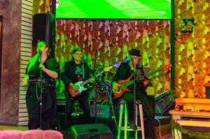 Live Music Party 27.12.2025