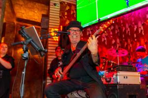 Live Music Party 27.12.2025