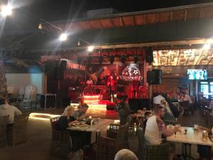 "THE FUNNY PUB" Sunny Beach