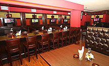 "JAMIE`S" Sports Bar & Dinner