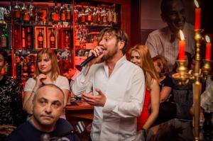 MIRO Live