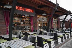 THE BEARS Bansko Fresh