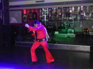 ELVIS SHOW !