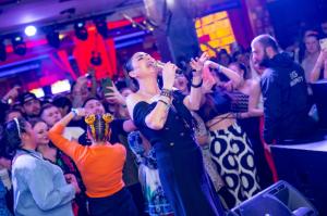 Party with SOFI MARINOvA