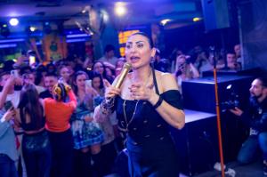 Party with SOFI MARINOvA
