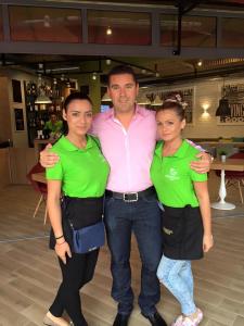 ZERO friendly Staff