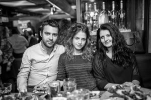 Party with FRIENDS !