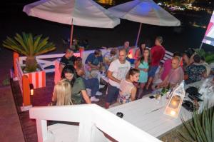 Beach &amp; Bar ELVIS Sozopol