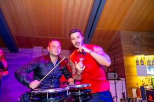 Students Party with GALIN