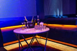 Club "THE BOUNCE" Банско	(