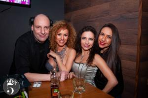 AFTER FIVE Live