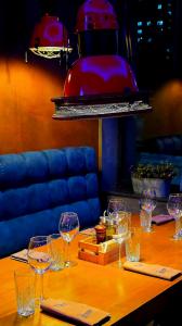Bar & Dinner BIZARRE