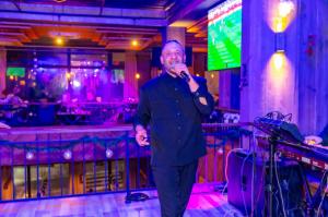 Party with TASOS KATIS