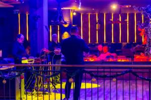 Party with TASOS KATIS