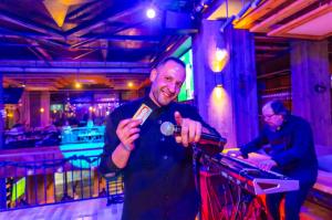 Party with TASOS KATIS