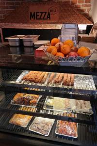 MEZZA Food