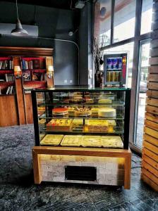 Fresh Cakes