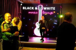 Party with STEFAN ILCHEV