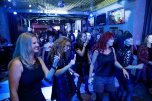 Party with GRAFA