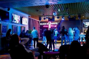 Party with TORINO & PASHATA