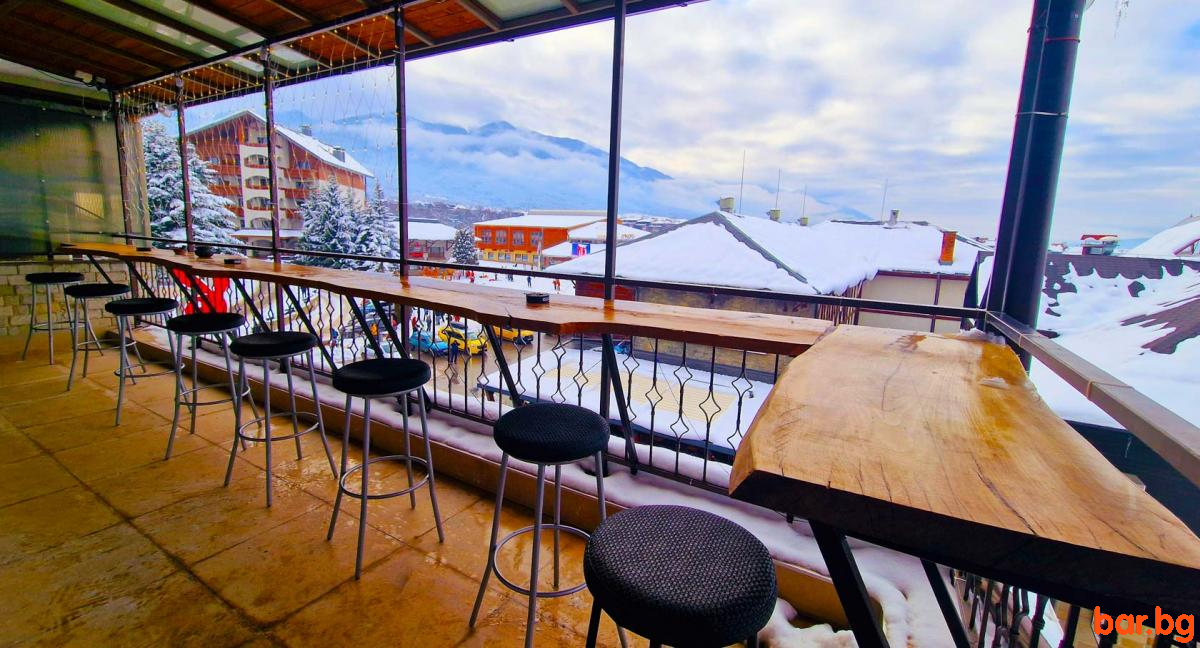 SKY HIGH KITCHEN Bar Bansko СКАЙ ХАЙ КИТЧЪН Тераса Бар Банско