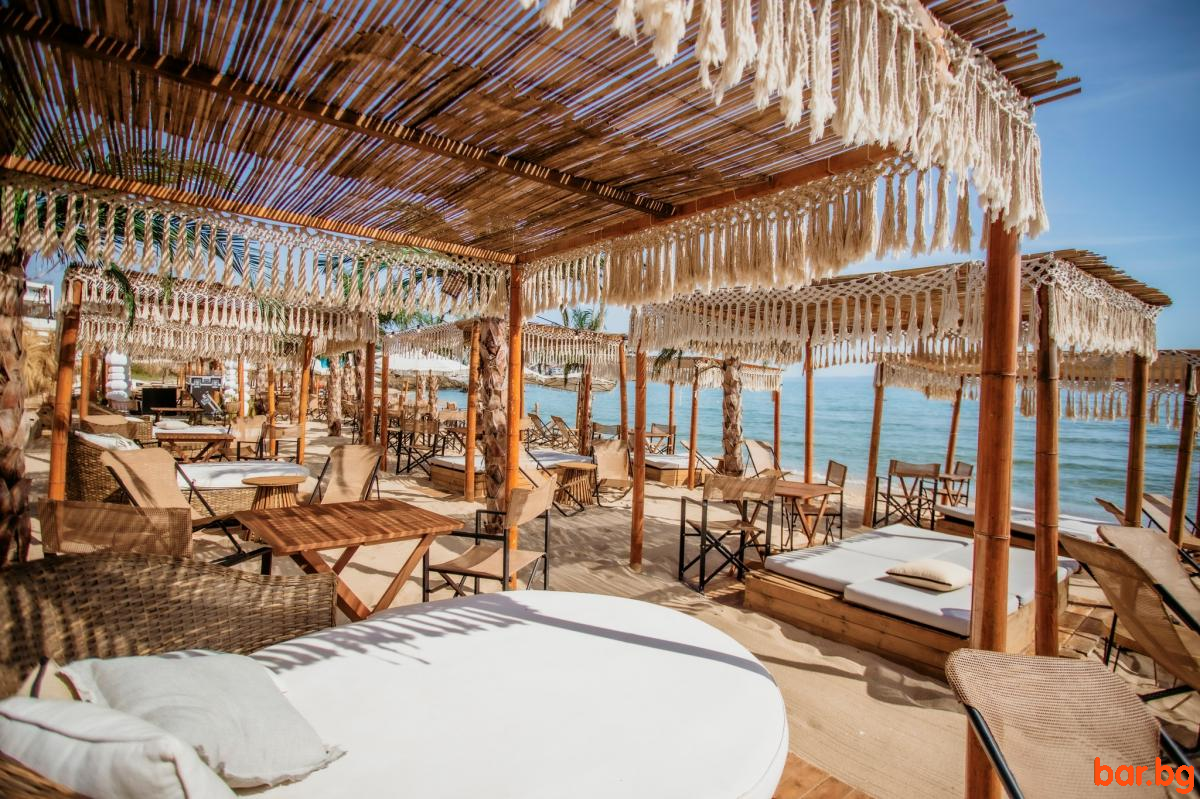 Beach Bar BAMBOO BEACH - Food & Music Созопол