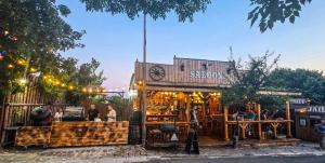 SALOON BURGER